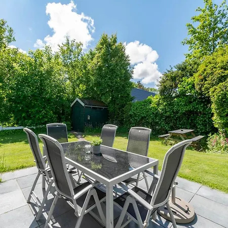 Sandepark 165 Near *